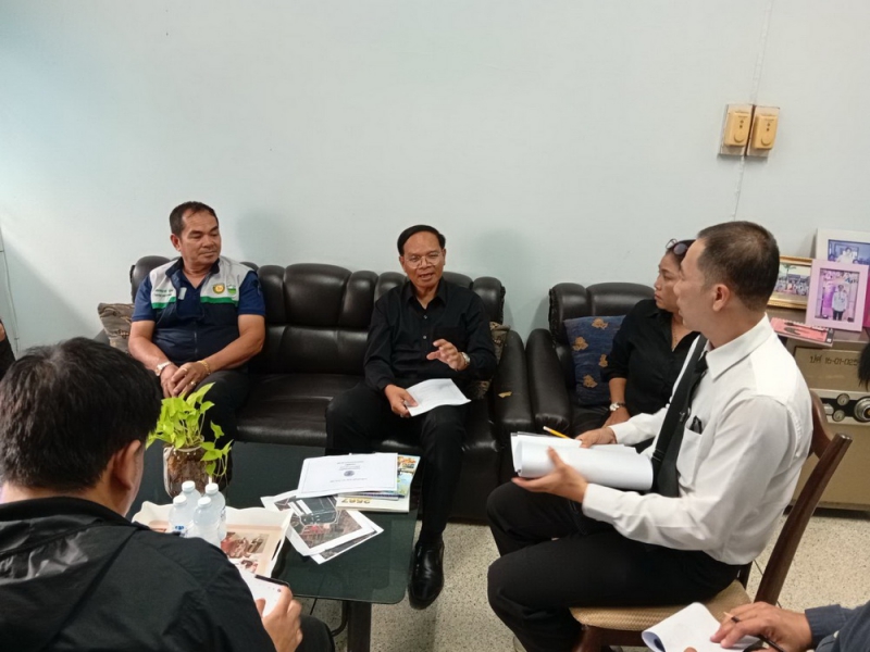 ปศุสัตว์จันทบุรีร่วมกับเทศบาลตำบลเกาะขวางหารือการจัดตั้งสถานที่พักพิงสัตว์(สุนัข)